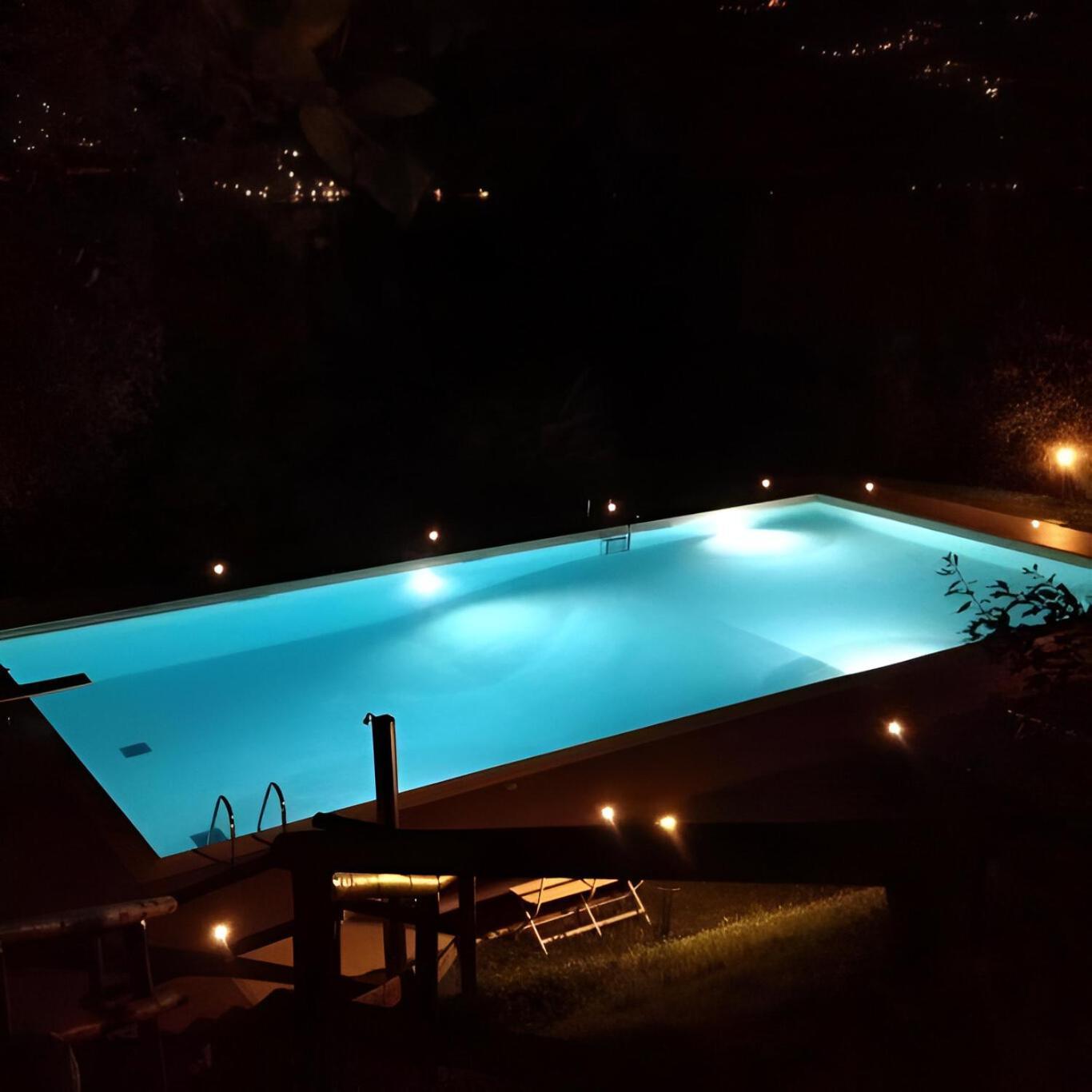 Casa Pg - Appartamento Vista Lago Monte Isola Esterno foto